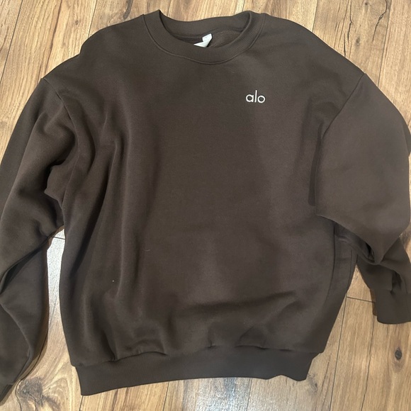 ALO Yoga women’s brown accolade crew neck pullover - Picture 8 of 8